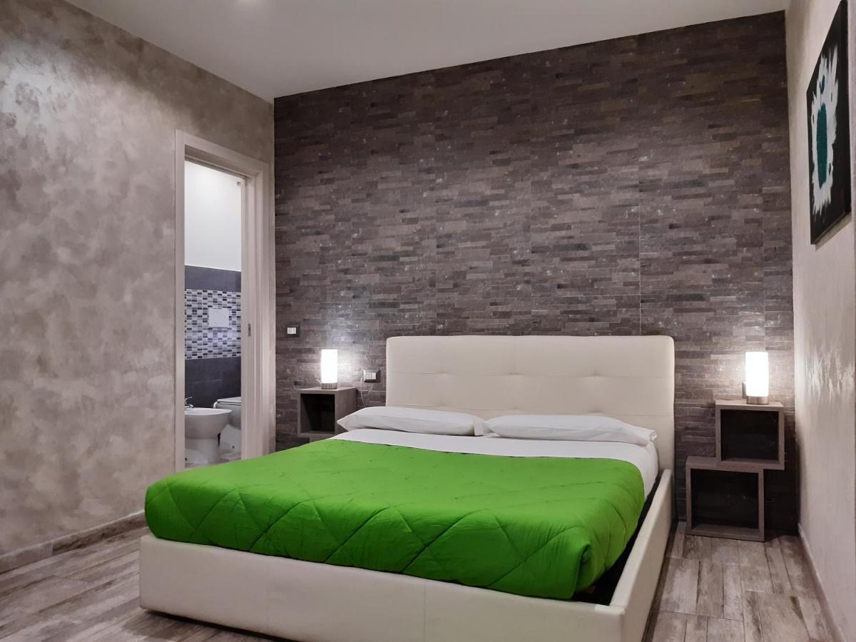 Apple Rooms Rome Airport Фиумичино Екстериор снимка